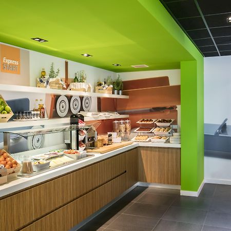 Holiday Inn Express Utrecht - Papendorp, An Ihg Hotel Eksteriør billede