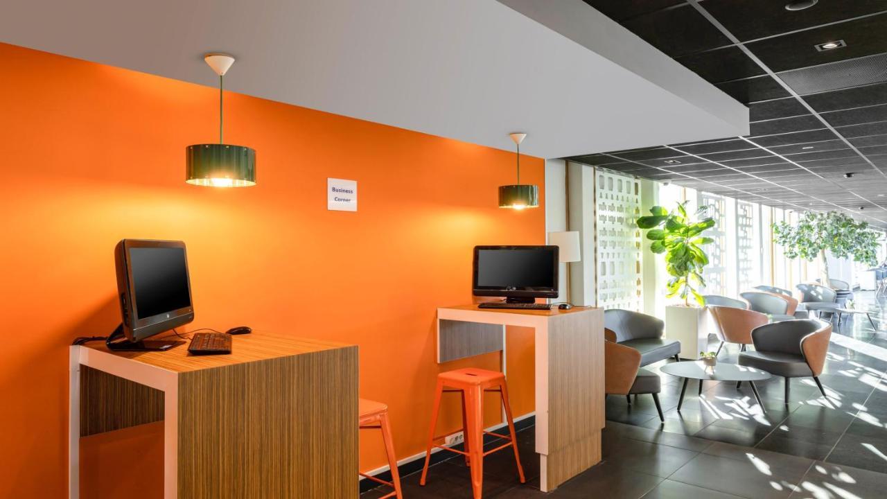 Holiday Inn Express Utrecht - Papendorp, An Ihg Hotel Eksteriør billede