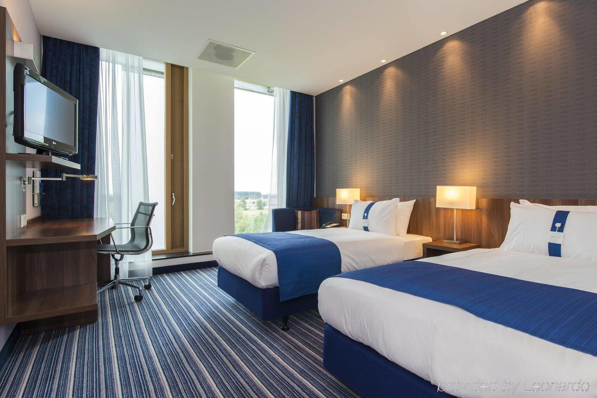 Holiday Inn Express Utrecht - Papendorp, An Ihg Hotel Eksteriør billede